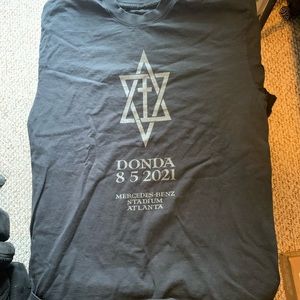 New Kanye West Donda Event Tee New comes with no tags just the one on the bag